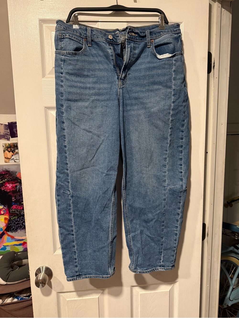 Old Navy High Rise Barrel Leg Jeans